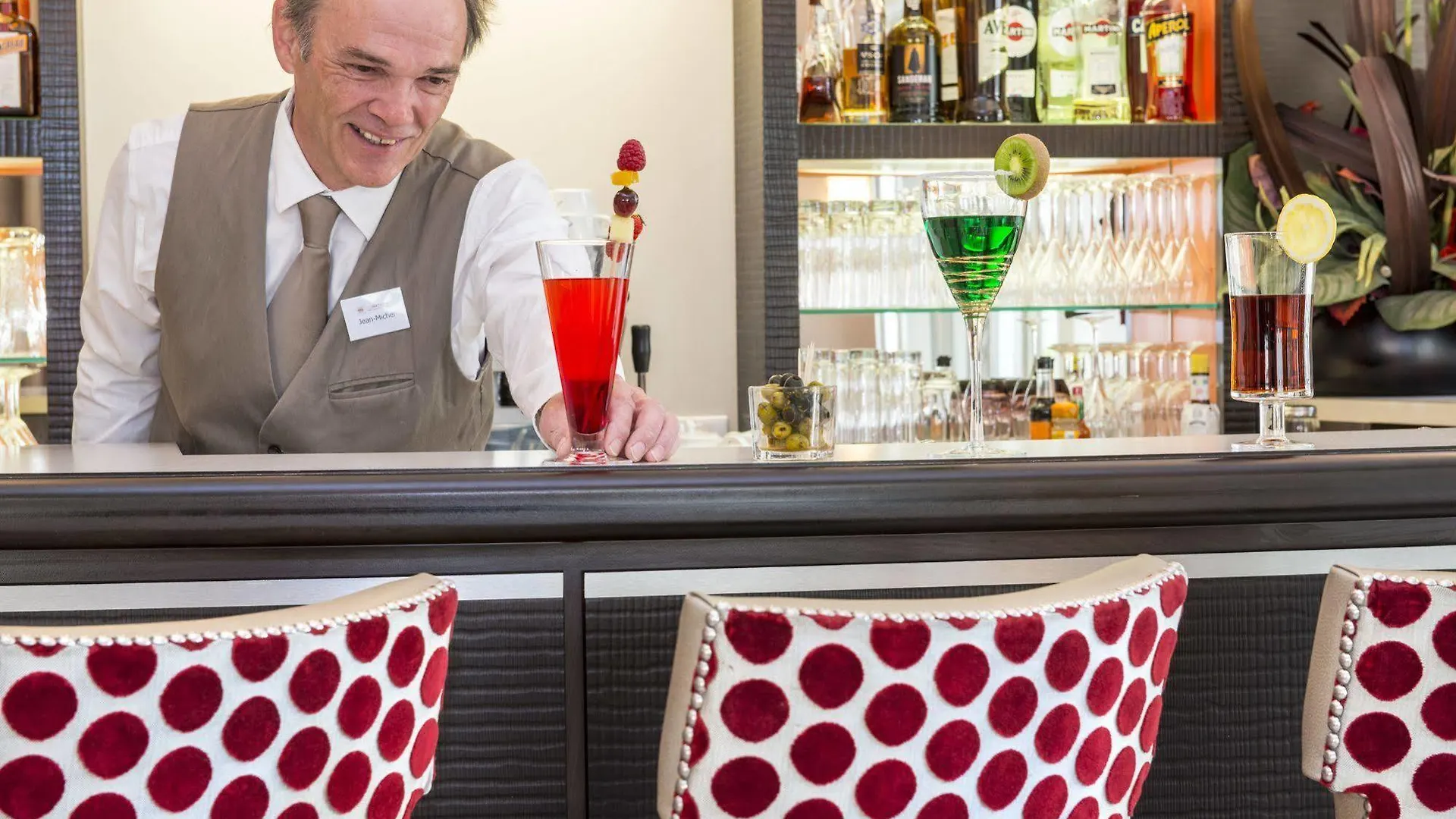 ***  Hotel Les Nations The Originals Boutique Vichy Francia